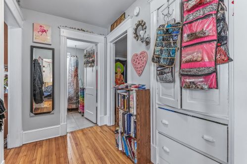 738 Fry St, Saint Paul MN 55104-1121 exterior