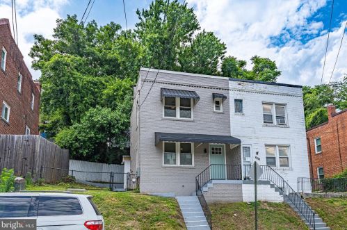 526 48th Pl, Washington DC  20019-4701 exterior