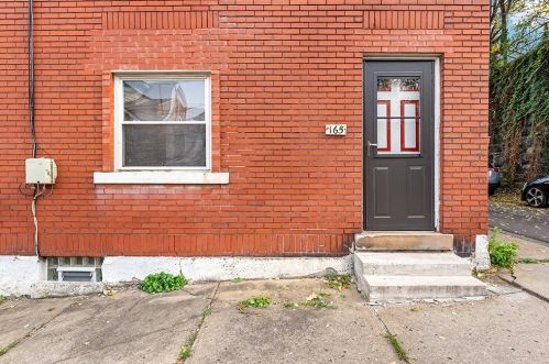 165 18 St, Pittsburgh PA 15203-1630 exterior