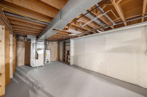 58510 Greenfield Ct, Three Rivers MI  49093-8535 exterior