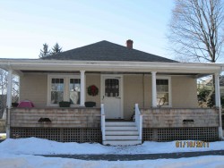 68 Eliot Ave, Newton, MA 02465-1711