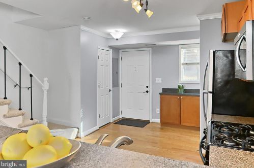 5260 Maris Ave, Alexandria VA  22304-1904 exterior