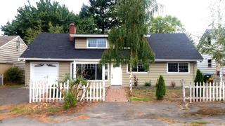 856 125 St, Seattle WA  98178-4832 exterior