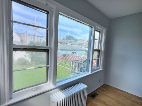 4832 Bernard St, Chicago IL 60625-5414 exterior