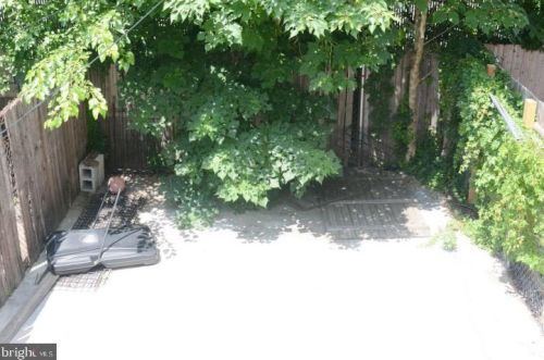 2029 Ellsworth St, Philadelphia PA 19146-3010 exterior