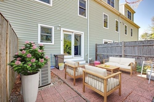 199 South St, Quincy MA  02169-8005 exterior