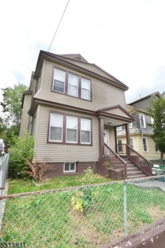 188 Shephard Ave, Newark NJ  07112-2022 exterior