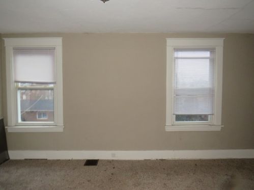 307 Lenox Ave, Pittsburgh PA  15221-4321 exterior