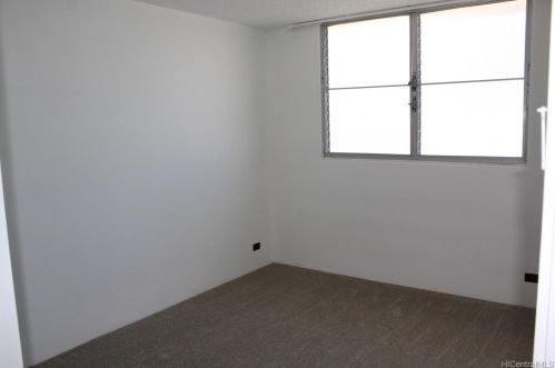 1452 Liholiho St, Honolulu HI  96822-4181 exterior