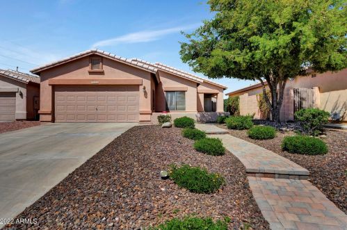 6626 Avenida Del Rey, Phoenix AZ  85083-1809 exterior