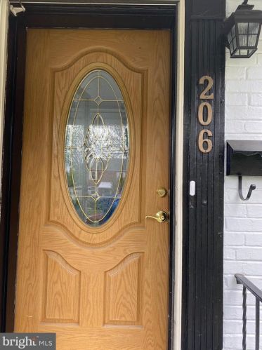 206 Timberwood Ave, Silver Spring, MD 20901-2423