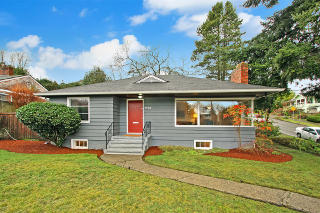 4903 50th Ave, Seattle WA  98118-2050 exterior