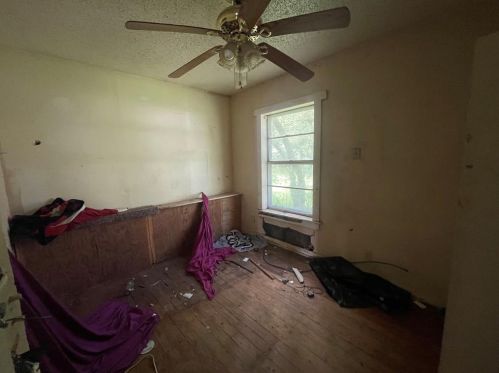 2513 Loy Lk Rd, Denison TX 75020-7144 exterior