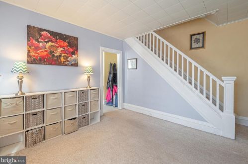 369 Spruce St, Pottstown PA 19464-5339 exterior