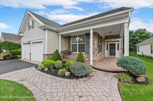 27 Nottingham Way, Jackson Twp, NJ 08527-4475