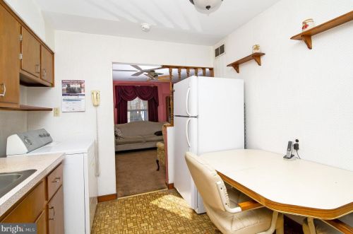 26 Sta Ave, Somerdale NJ 08083-1314 exterior