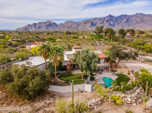 2700 Camino A Los Vientos, Tucson, AZ 85718-5051