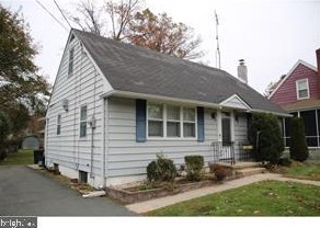 18 Steinway Ave, Trenton NJ  08618-1614 exterior
