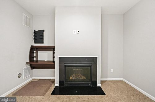 2139 Little Sorrel Way, Silver Spring MD 20902-2893 exterior