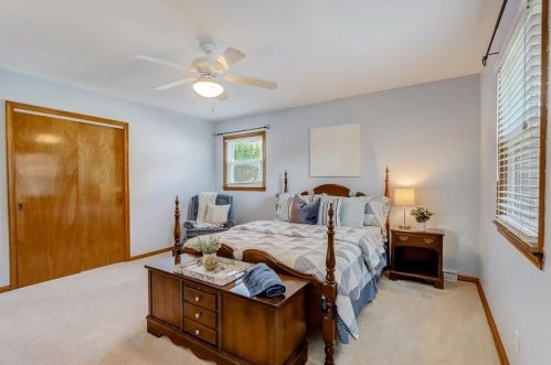 2537 63, Milwaukee WI 53219-2628 exterior