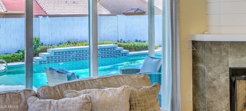 4333 Angela Dr, Phoenix AZ  85032-2282 exterior