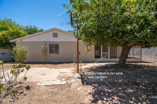 2233 47 Dr, Phoenix AZ 85031-1407 exterior