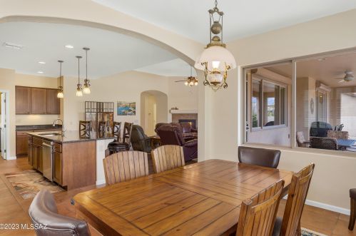 62903 Oakwood Dr, Tucson AZ  85739-2492 exterior