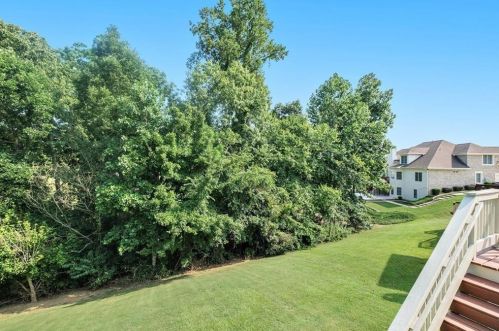 5239 Barrington Trce Dr, Atlanta GA 30331-9110 exterior