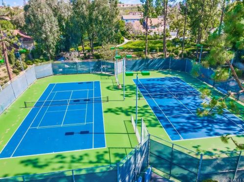 258 Ambling Dr, Brea CA 92821-4555 exterior