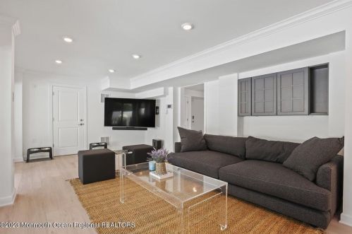 382 Western Ave, Point Pleasant Beach NJ exterior