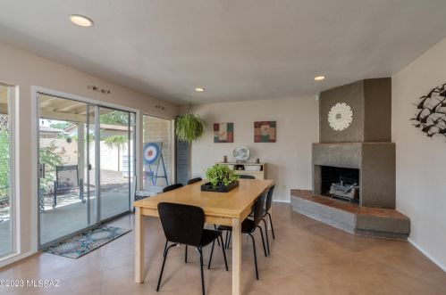 7590 Ln Cienega Dr, Tucson AZ 85712-1423 exterior