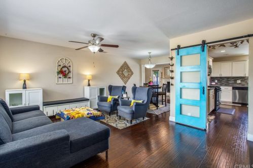 805 Un Ave, Fullerton CA 92831-2734 exterior