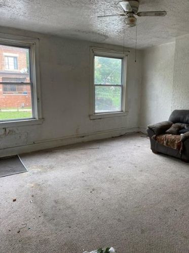 119 Hawkins Ave, Pittsburgh, PA 15214-2805