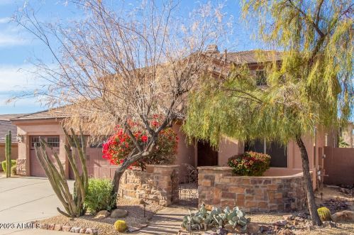 15426 4 Ave, Phoenix AZ 85041-3182 exterior