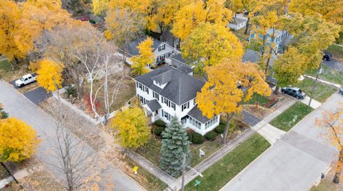 209 Lk Ct, Bull Valley IL 60014-5203 exterior