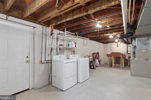 3419 Memorial St, Alexandria VA  22306-1548 exterior