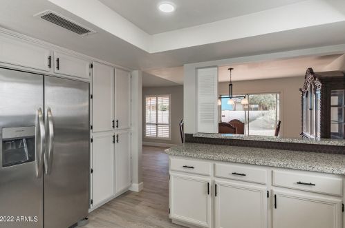 26249 Brentwood Dr, Chandler AZ 85248-6702 exterior