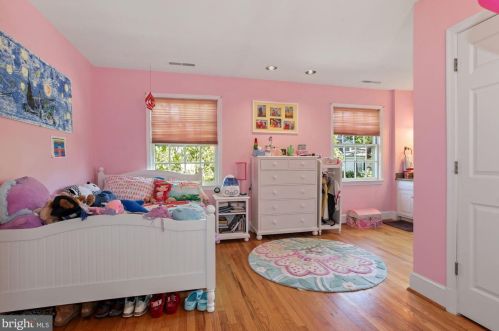 3711 Ingomar St, Washington DC 20015-1819 exterior