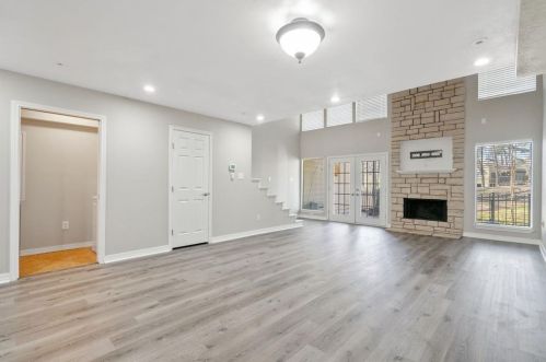 13 April Hl, Montgomery TX 77356-5923 exterior