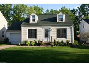 5140 Edenhurst Rd, Cleveland OH  44124-1217 exterior