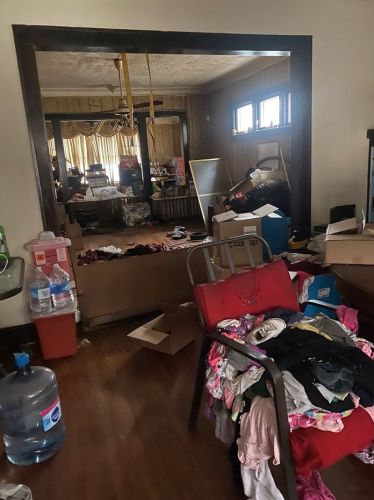 12205 Princeton Ave, Chicago, IL 60628-6517