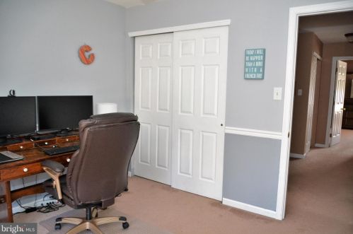 52 Steeplechase Cir, Chester PA 19014-1463 exterior