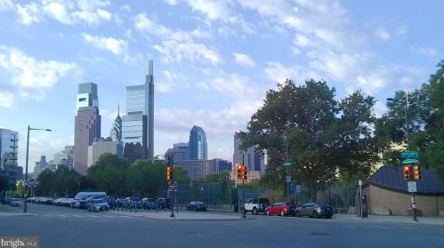 769 24 St, Philadelphia PA 19130-2539 exterior