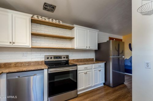 6508 23 Ave, Phoenix AZ 85015-4408 exterior