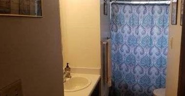 5747 90th St, Milwaukee WI  53225-2833 exterior