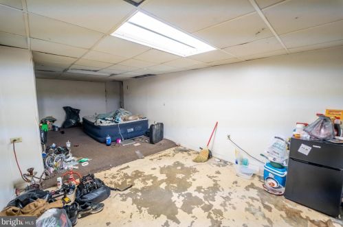 5614 3 St, Philadelphia PA 19120-2318 exterior