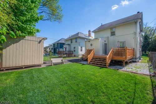 129 Holland Rd, South Orange NJ  07079-2705 exterior