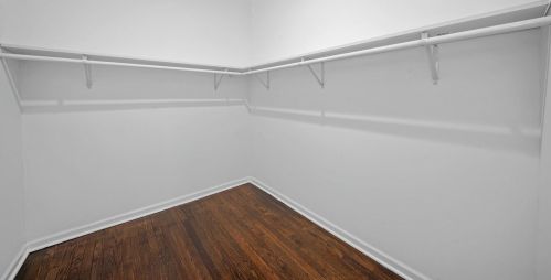 5917 Washtenaw Ave, Chicago IL  60659-3913 exterior