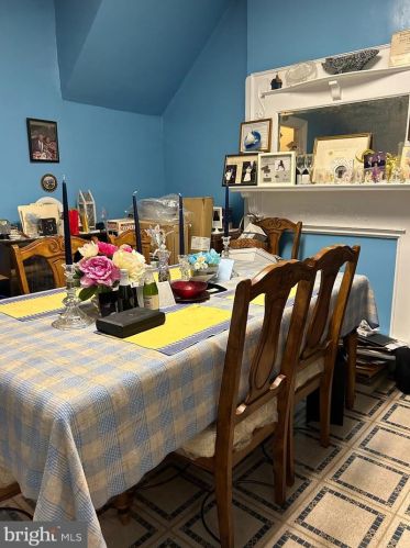 1250 56 St, Philadelphia PA 19143-4003 exterior