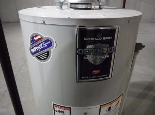 1316 Ivy Ln, Manitowoc WI 54220-1412 exterior